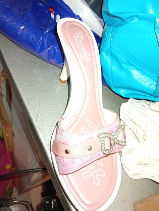 Sandalias