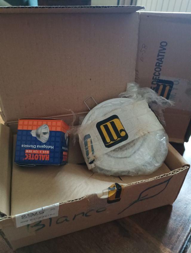 HALÓGENOS EMPOTRABLES