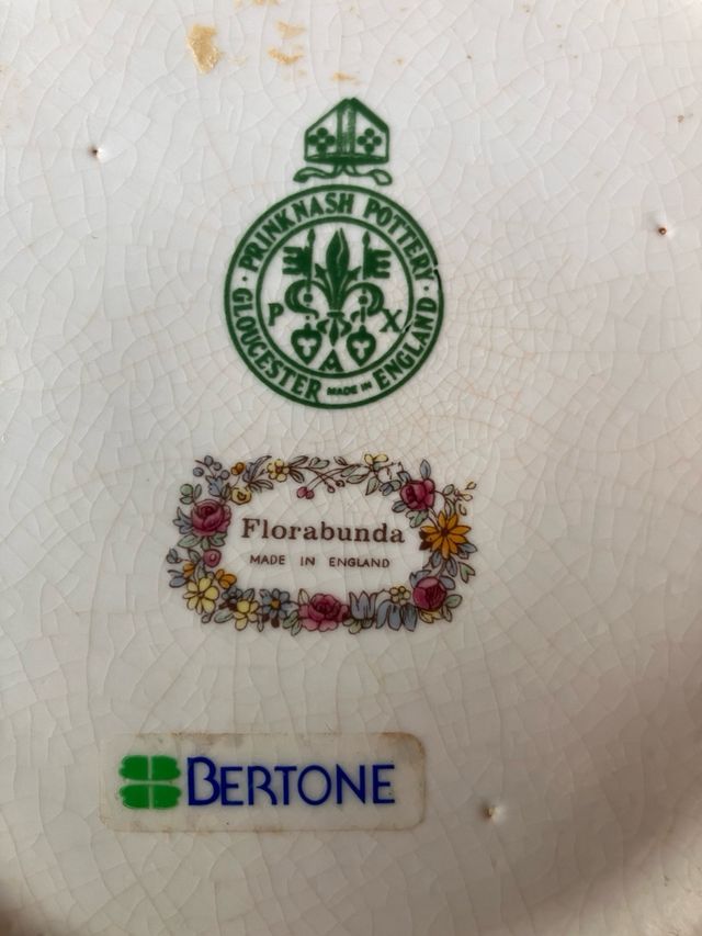 Vaso Florabumda England