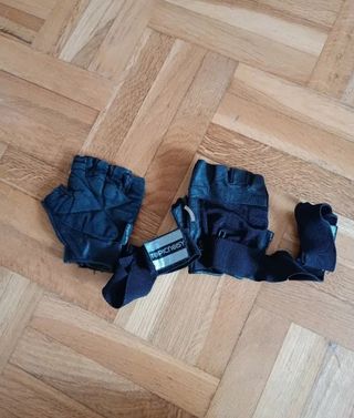 Guantes de bici marca Topicnoisy