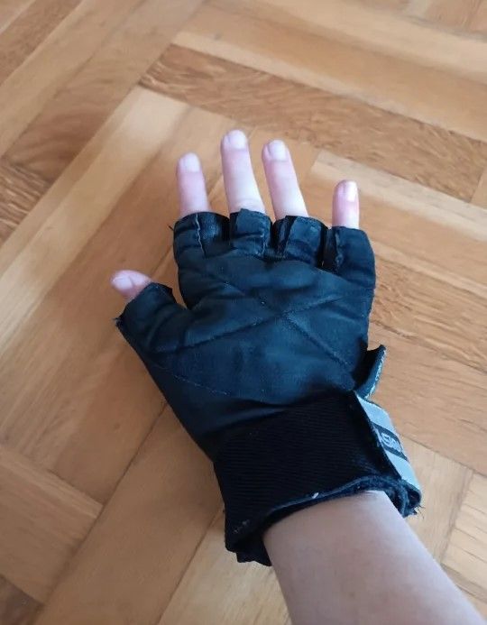 Guantes de bici marca Topicnoisy