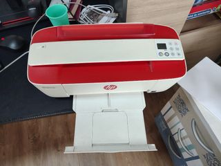 Impresora HP deskjet 3764 con cartuchos 