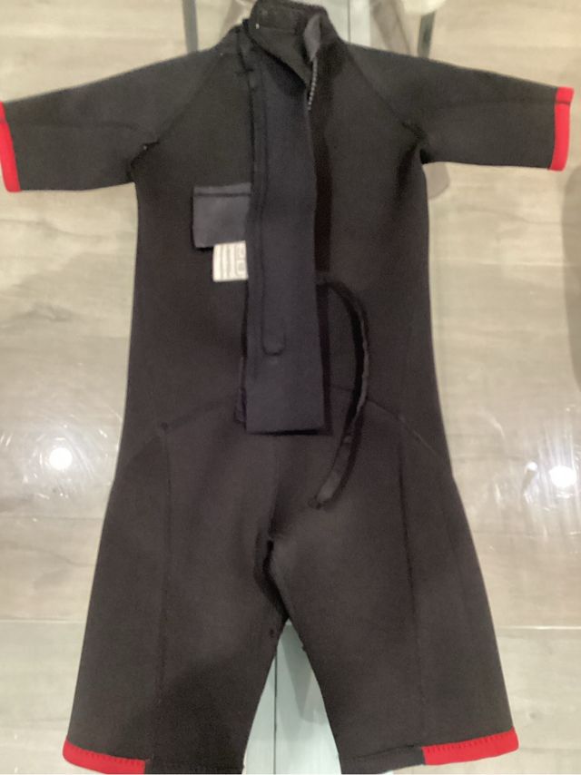 Traje Surf Niño T10