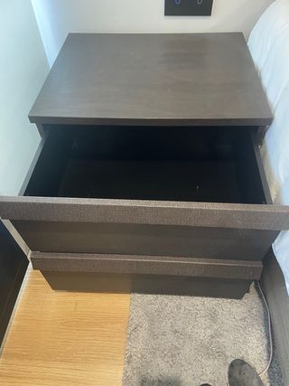 Mesillas de noche Ikea