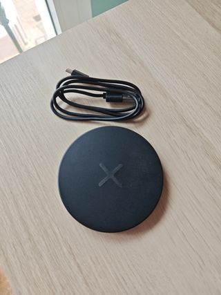 Cargador inalámbrico móvil
