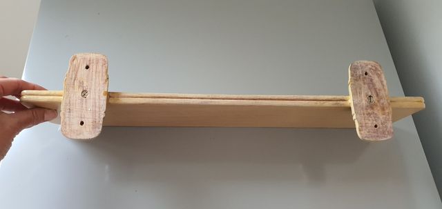 Estante antiguo madera natural