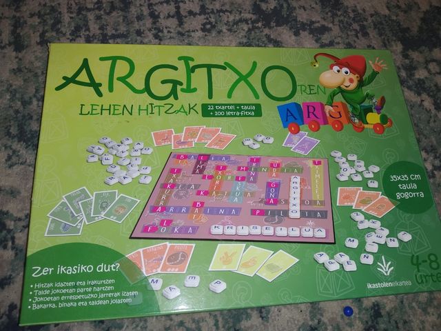 Argitxoren lehen hitzak