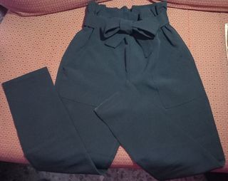 Pantalón negro de vestir