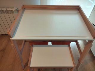 Escritorio infantil blanco y madera regulable