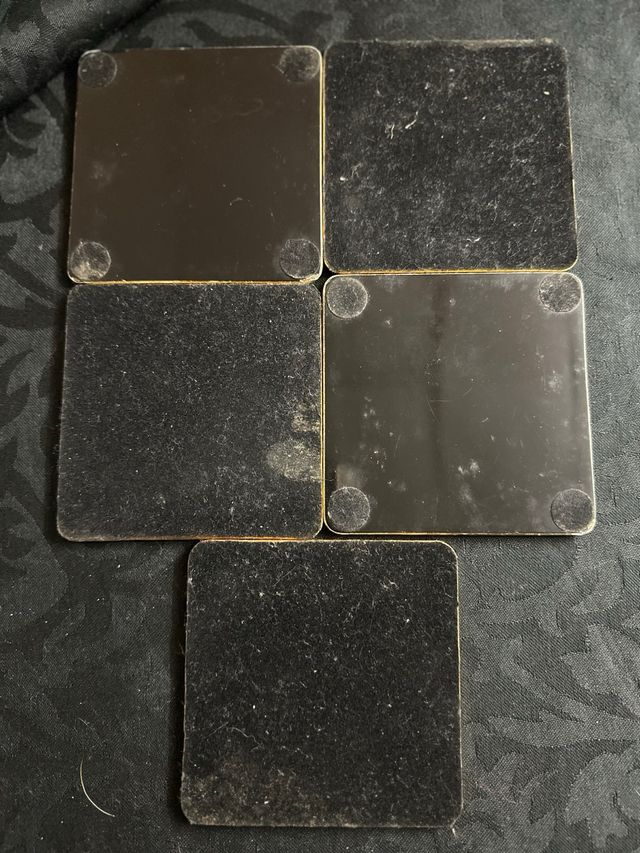 5 bases de copos douradas