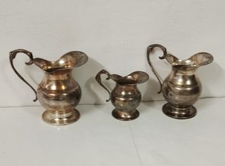 JARRAS ANTIGUAS DE METAL