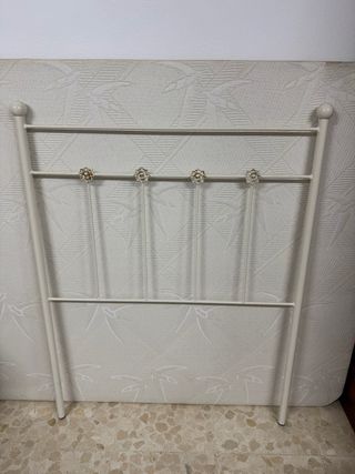 Cabecero Beige y Dorado