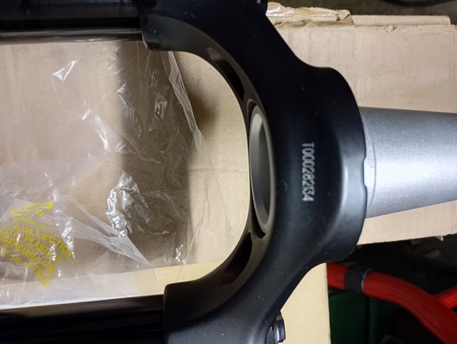 Forcella MTB 29 nuova canotto conico misura 1.8