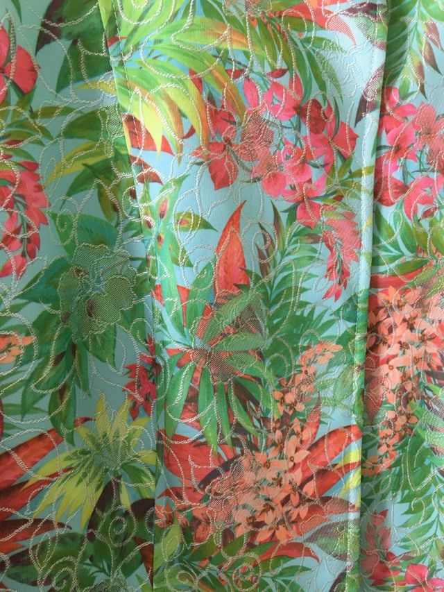 Traje chaqueta falda estampado David Christian