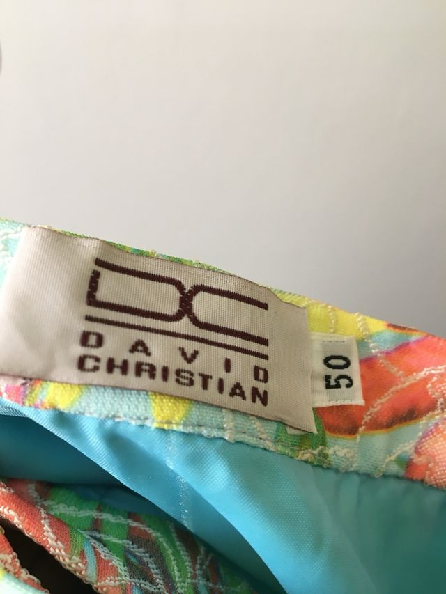 Traje chaqueta falda estampado David Christian