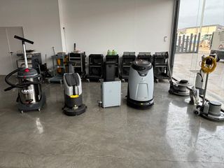 FREGADORA Y BARREDORAS VIALES DE OCASIÓN