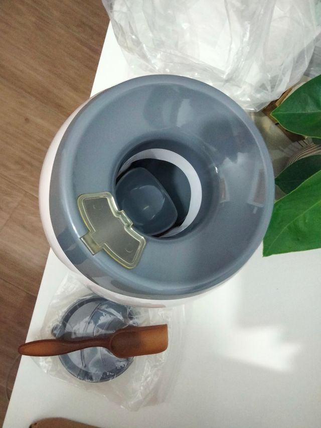 Comedero juego perros