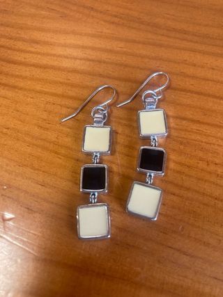 Pack de pendientes y conjunto de collar y anillo
