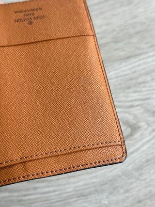 Cartera/Billetera LV