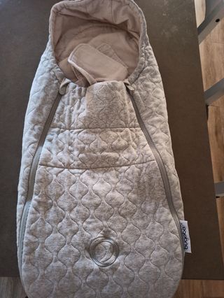 Capazo Bugaboo Bee 6 con saco.