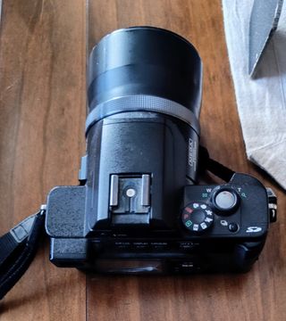 Cámara de fotos Panasonic Lumix DMC-FZ10