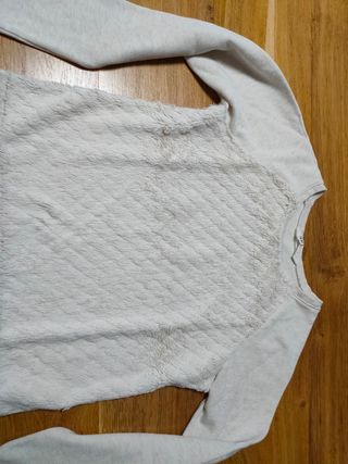 Felpa con peluche davanti