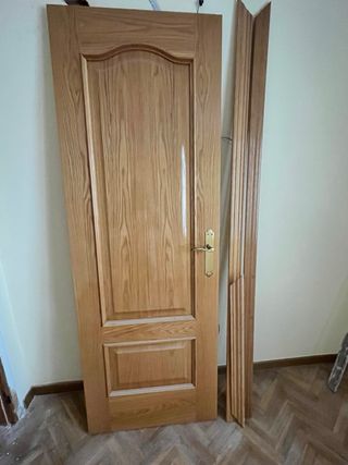Puertas de madera con cercos incluidos