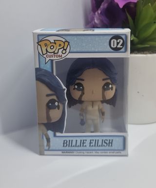 Billie Eilish Figura 