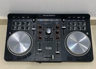 Hercules Universal DJ