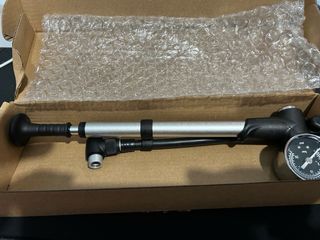 Inflador de suspension de 300 psi