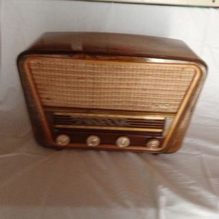Radio de válvulas