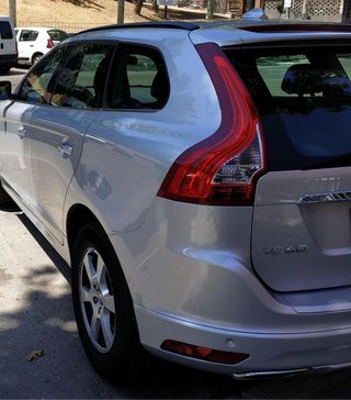 Volvo XC60 2013 2.4 D4 AWD Momentum Auto