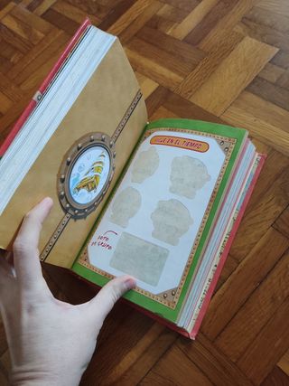 Viaje en el tiempo: ¡Incluye adhesivos morrocotudos!