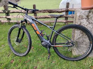 GT Pantera Current 29' (GT ePantera Dash E-Mountain Bike Navy (2019))