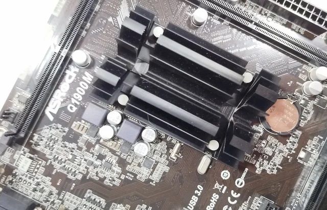 Motherboard ASROCK Q1900M + Intel CEL J1900