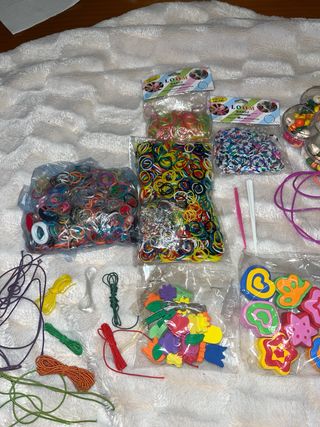 Kit de Pulseras y Collar  Gomas Fluorescentes