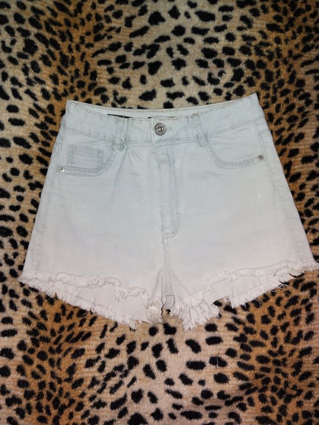 Pantalones cortos short