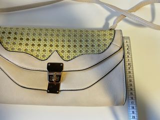 Bolso bandolera beige y amarillo