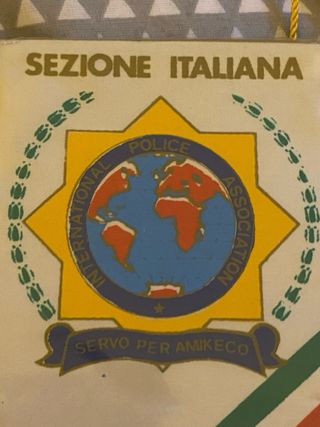 Gagliardetto Servo per Amikeko