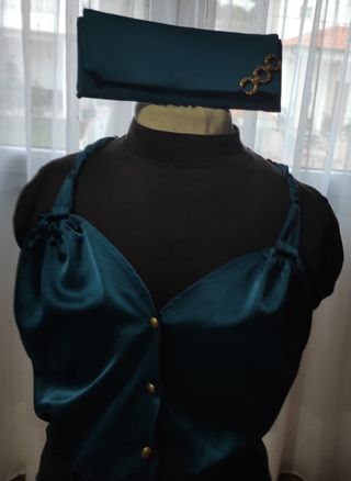 Calças e blusa ,azul petróleo