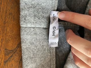 Falda midi gris invierno Mango