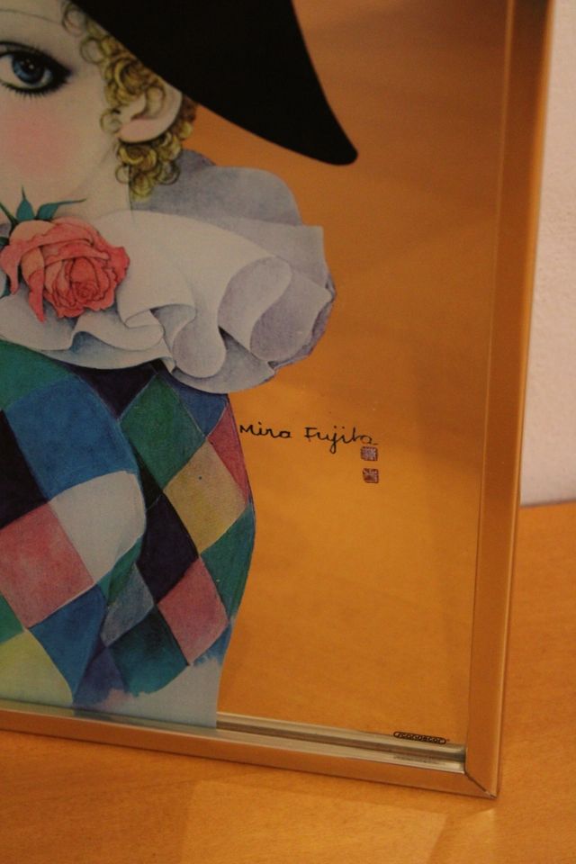 Opera vintage di Mira Fujita