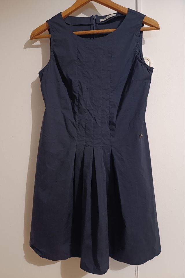 Vestido azul marino de Yes Zee