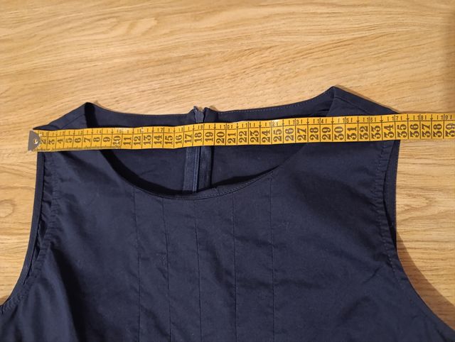 Vestido azul marino de Yes Zee