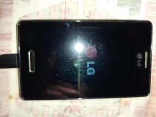 Smartphone LG E430