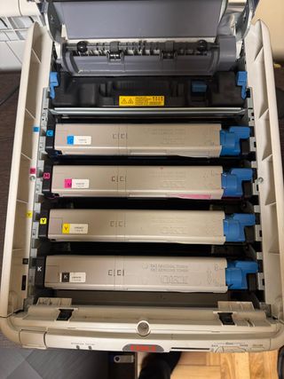 IMPRESORA OKI 3600N MULTIFUNCIÓN LASER COLOR