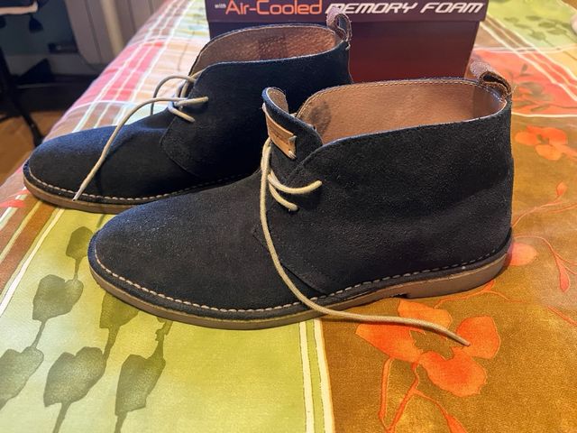 Zapatos caña media T44