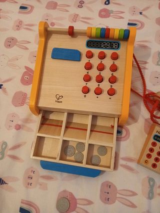 Maquina registradora de madera juguete