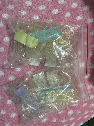 100 piezas que son cápsulas de mensajes de amor 