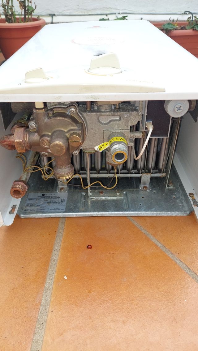 Saunier Duval aquecedor térmico a gás butano e propano